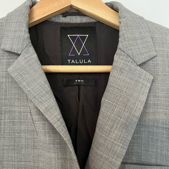 Business casual grey blazer. - Picture 3 of 4